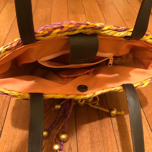 Colorful Straw Bag - Picture 4 of 9